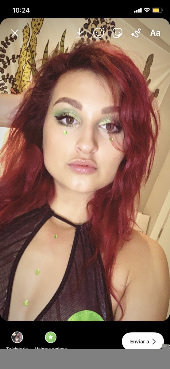 Girlwiththenarwhaltattoo (@girlwiththenarwhaltattoo), OnlyFans creator