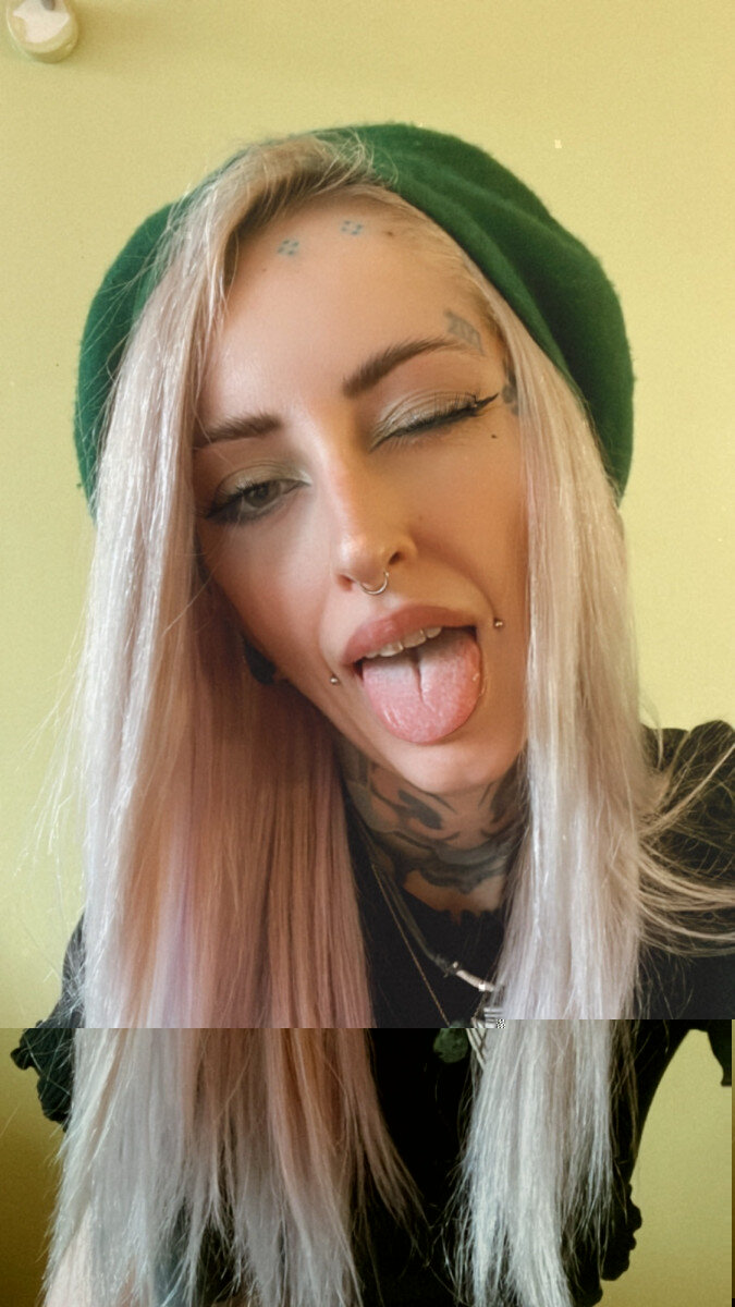 Gladycesuicide (@gladycesuicide), OnlyFans creator