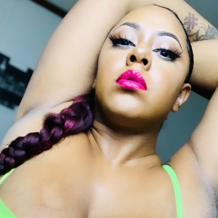 Glambynas (@glambynas), OnlyFans creator