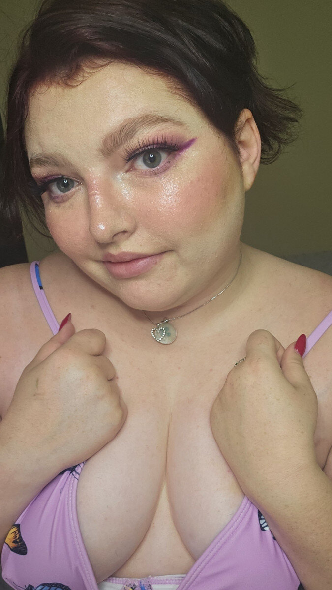Glitterfoxxx (@glitterfoxxx), OnlyFans creator