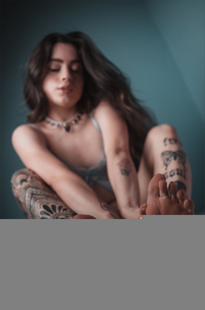 Goddessaurea (@goddessaurea), OnlyFans creator