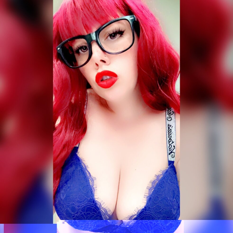 Goddesscrystal0 (@goddesscrystal0), OnlyFans creator