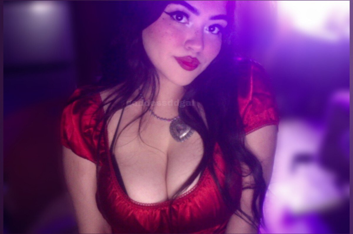 Goddessddgall (@goddessddgall), OnlyFans creator