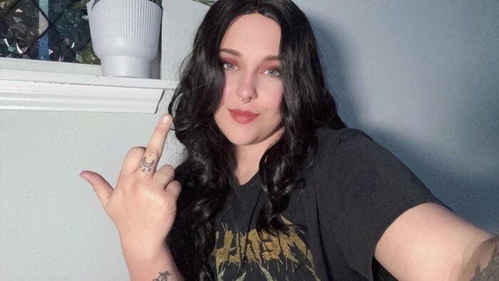 Goddesselena00 (@goddesselena00), OnlyFans creator