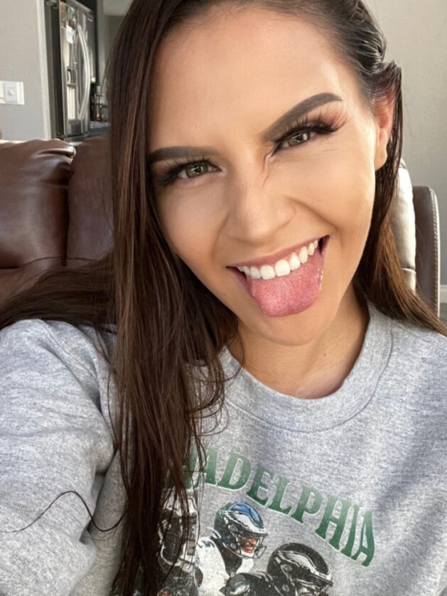 Goddessguzman (@goddessguzman), OnlyFans creator