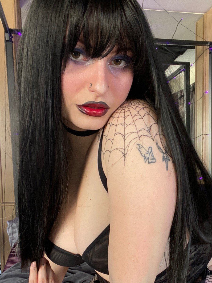 Goddessindigo (@goddessindigo), OnlyFans creator