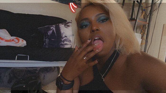 Goddessnia21 (@goddessnia_21), OnlyFans creator
