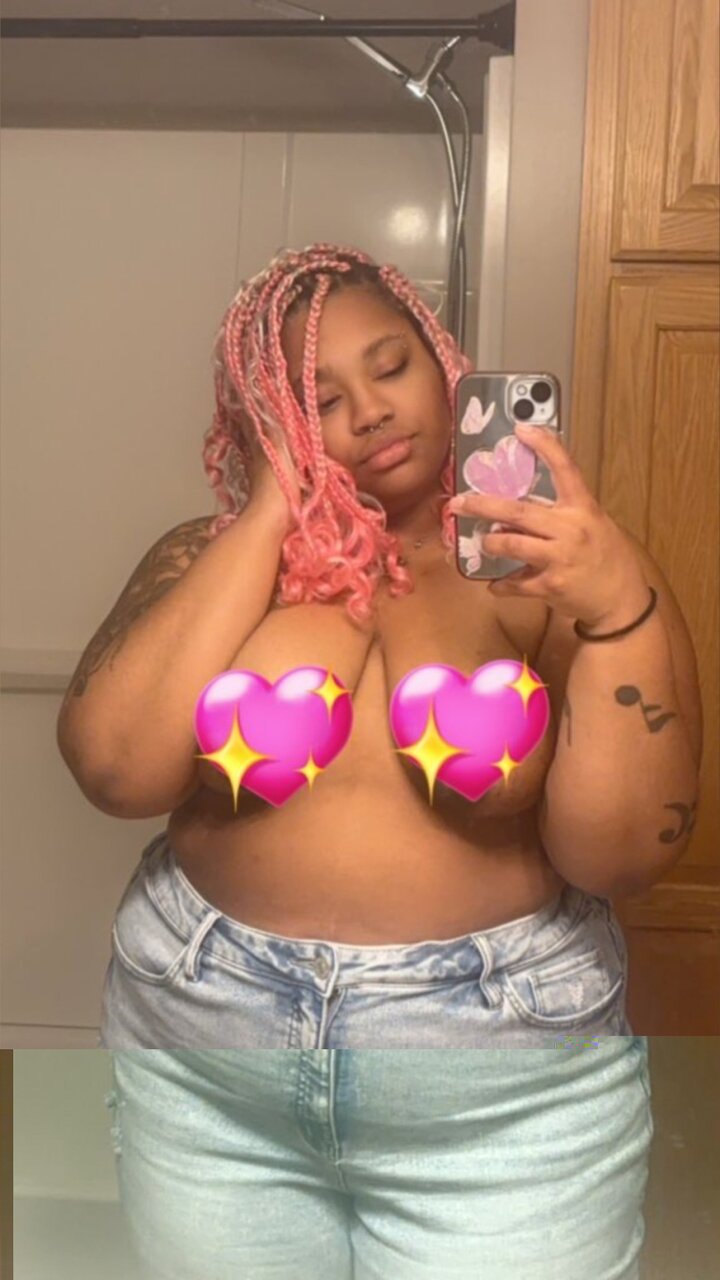 Goddessofchubbz27 (@goddessofchubbz27), OnlyFans creator