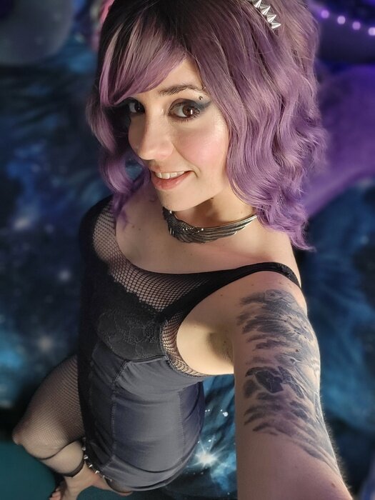Val (@goddessvalkyrierose), OnlyFans creator