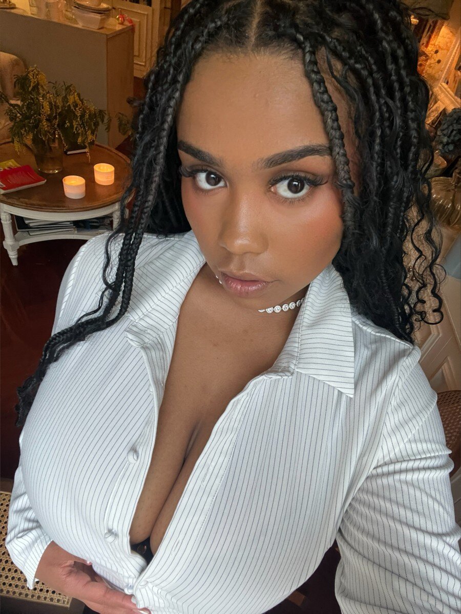 Godnessvenusx (@godnessvenusx), OnlyFans creator