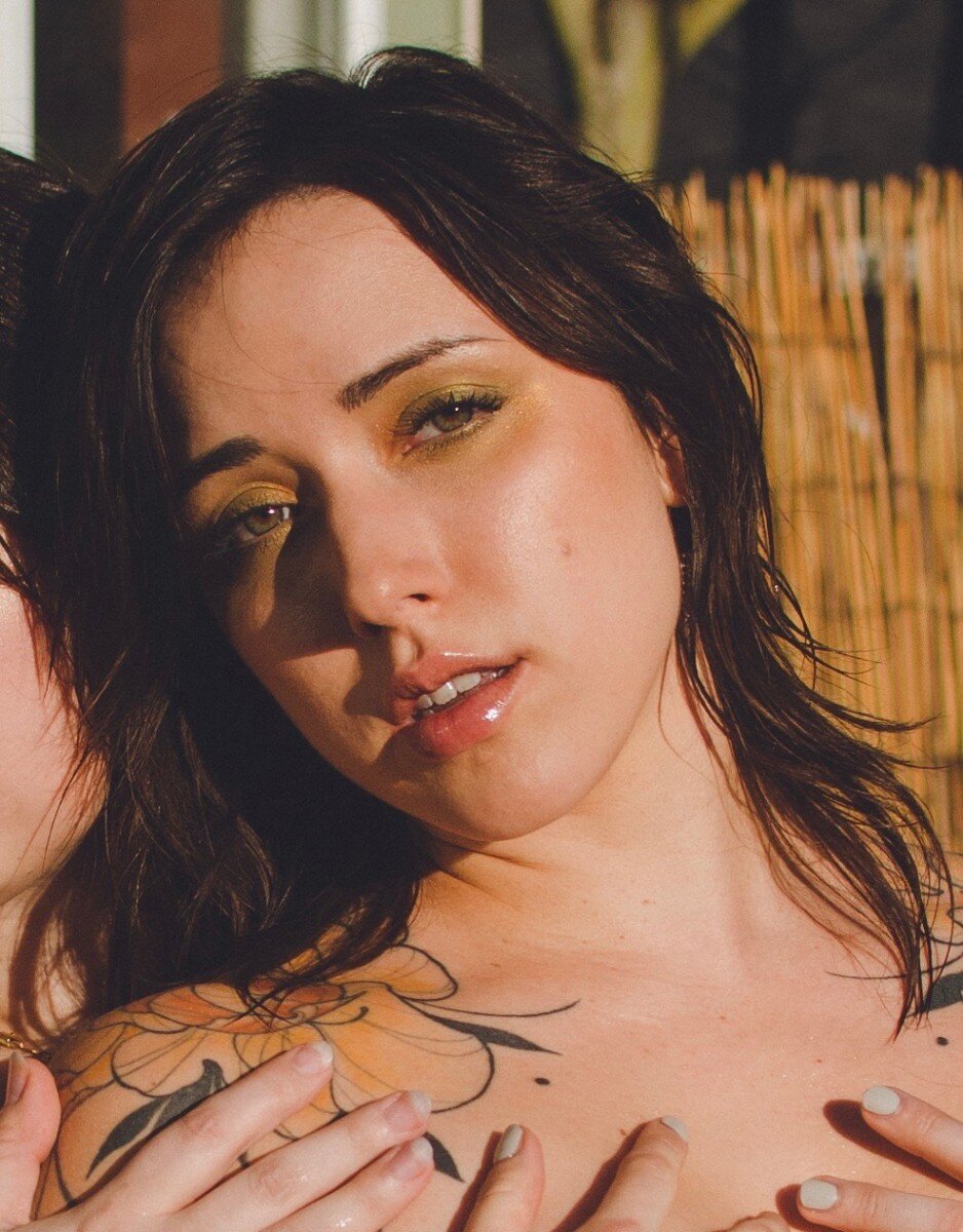 Godsavecarolynjean (@godsavecarolynjean), OnlyFans creator