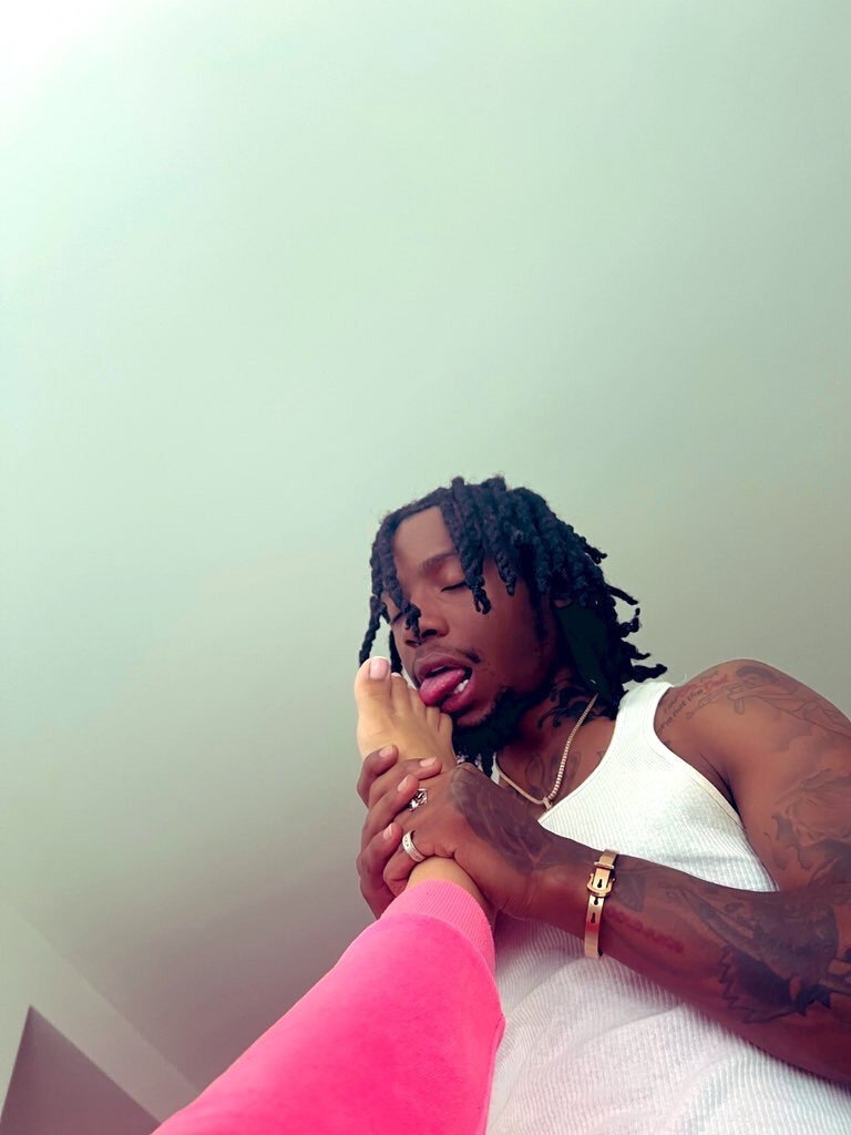 Goldjuicexrated (@goldjuicexrated), OnlyFans creator