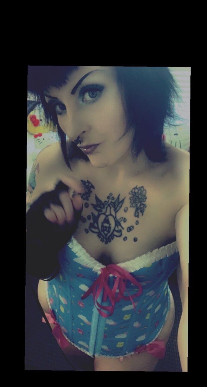 Goodgoth (@goodgoth), OnlyFans creator