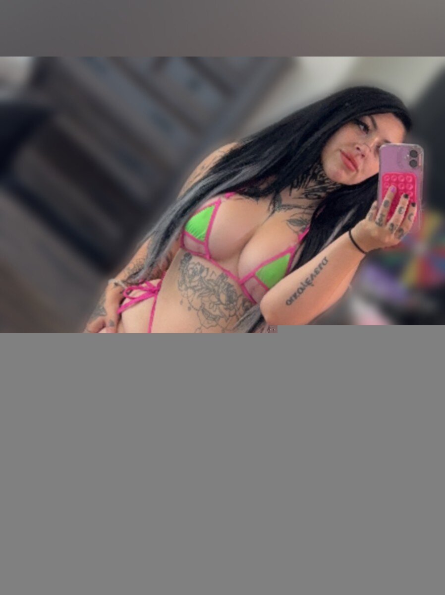 Gorebaby (@gore_baby), OnlyFans creator