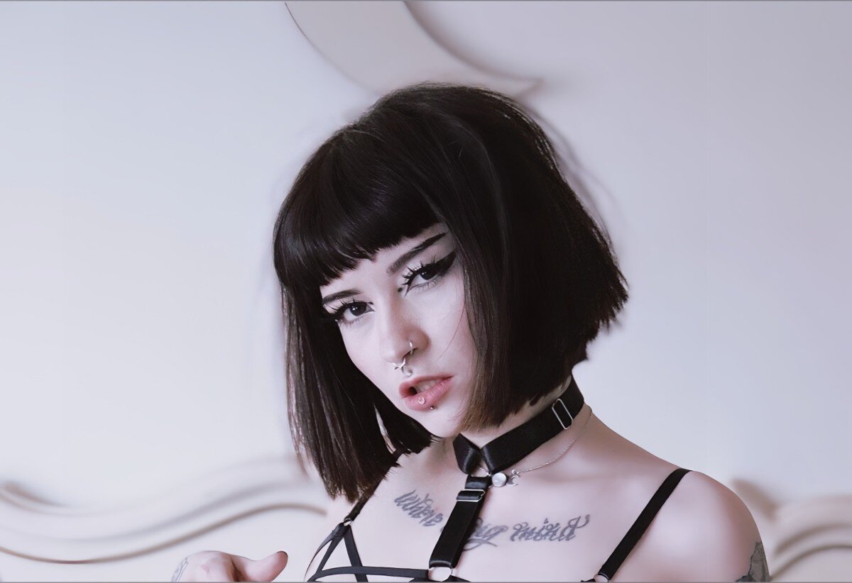 Gothkitteen (@goth-kitteen), OnlyFans creator