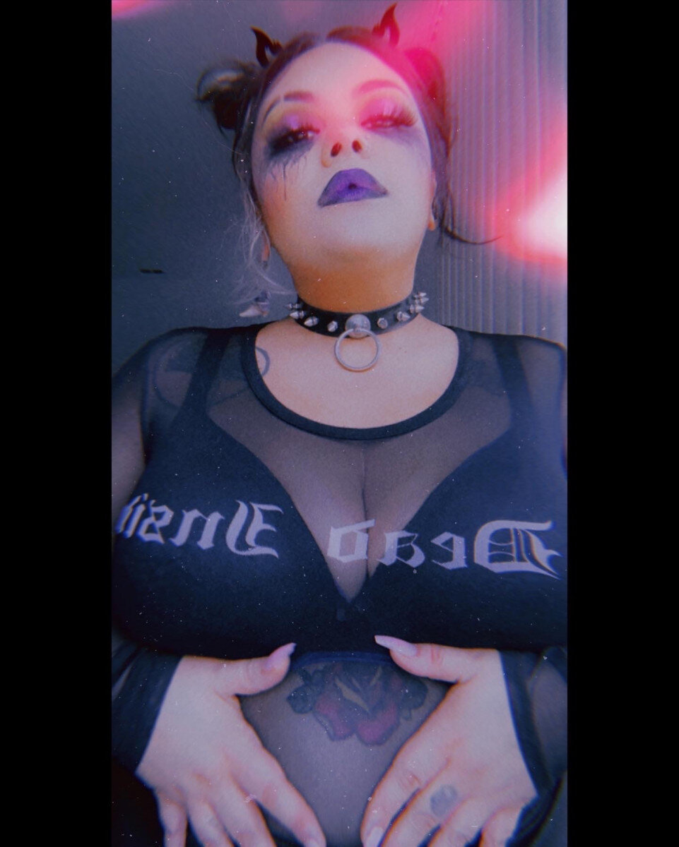 Gothcactus (@goth.cactus), OnlyFans creator