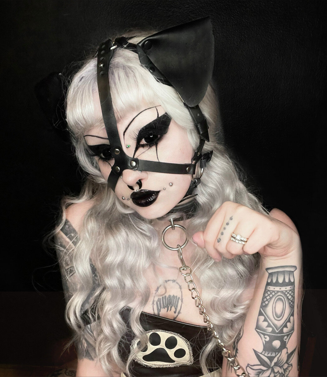 Gothbabybrat (@gothbabybrat), OnlyFans creator
