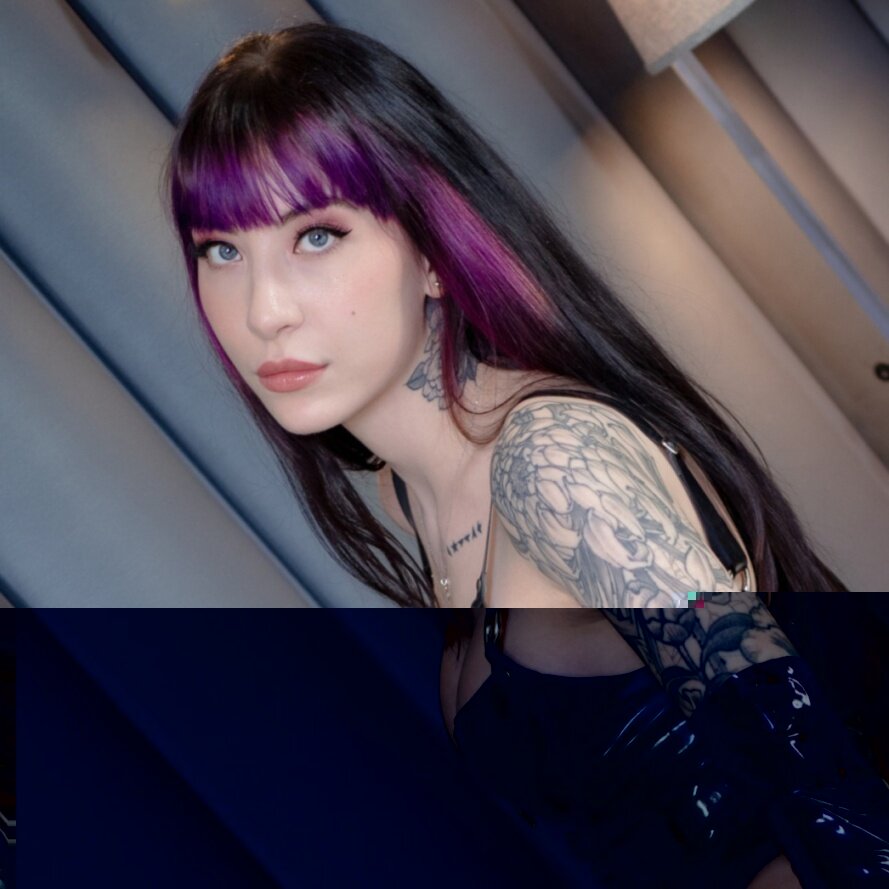 Goth Charlotte (@gothcharlotte), OnlyFans creator