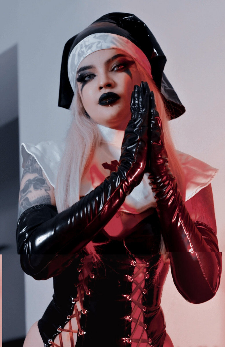 Gothdarling (@gothdarling), OnlyFans creator