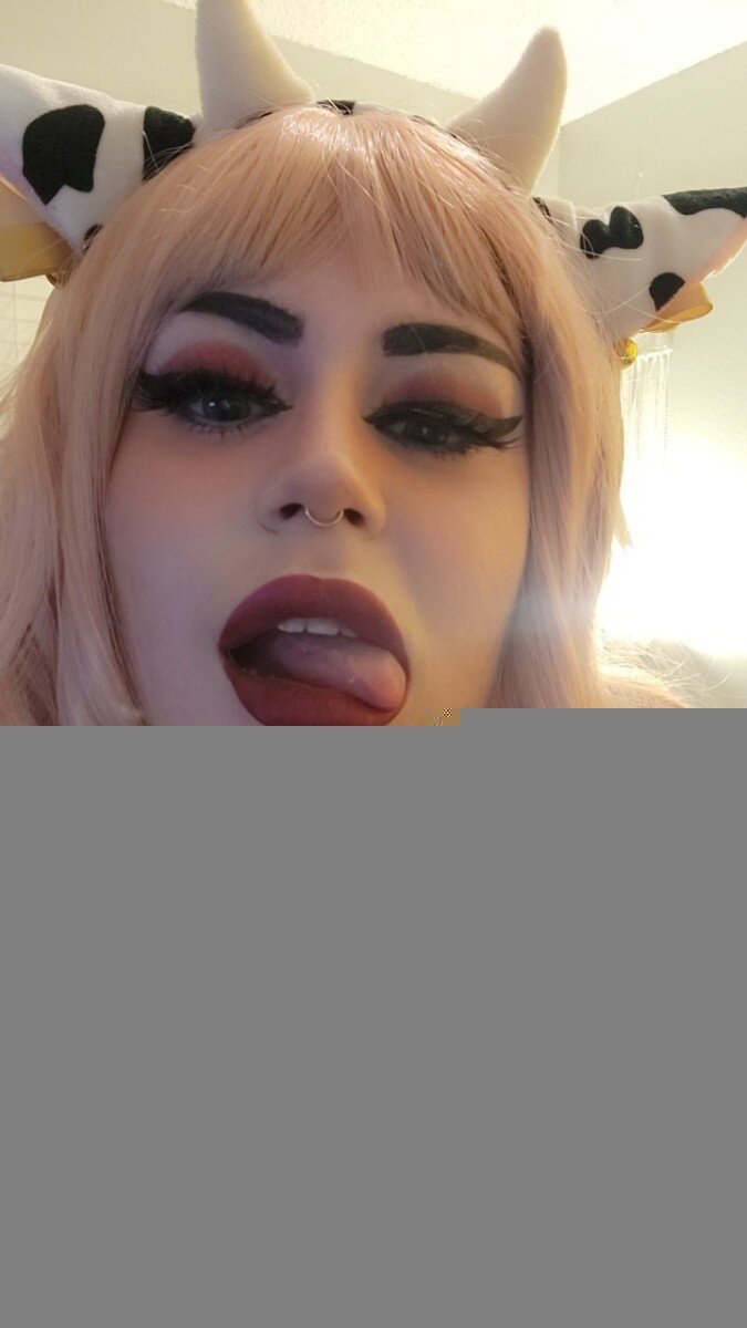 Gothgirlreimi (@gothgirlreimi), OnlyFans creator
