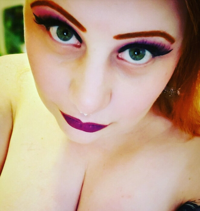 Gothiccaaddams (@gothiccaaddams), OnlyFans creator