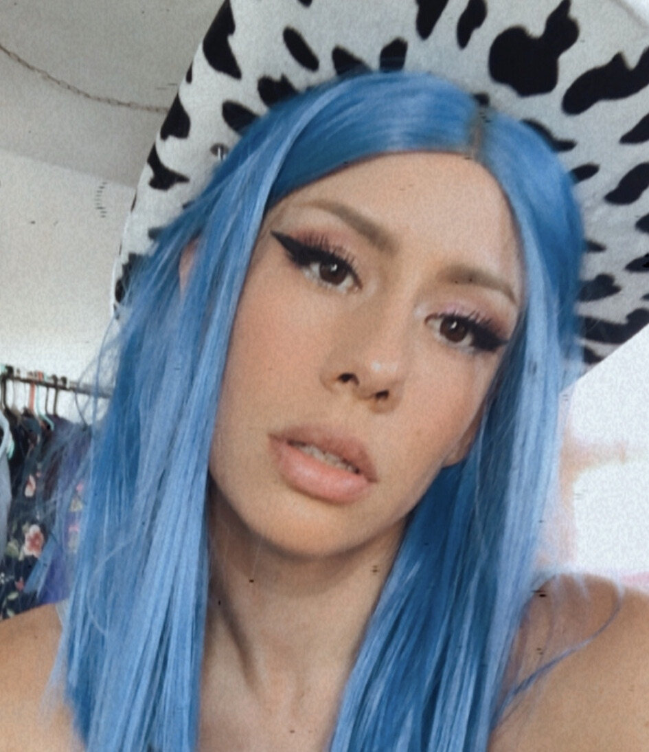 Gothkaren (@gothkaren), OnlyFans creator