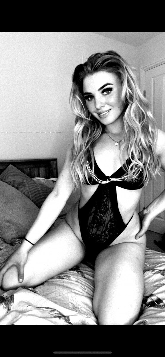 Graciebooxx (@graciebooxx), OnlyFans creator