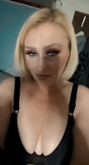 Grannycandance76 (@granny_can_dance76), OnlyFans creator