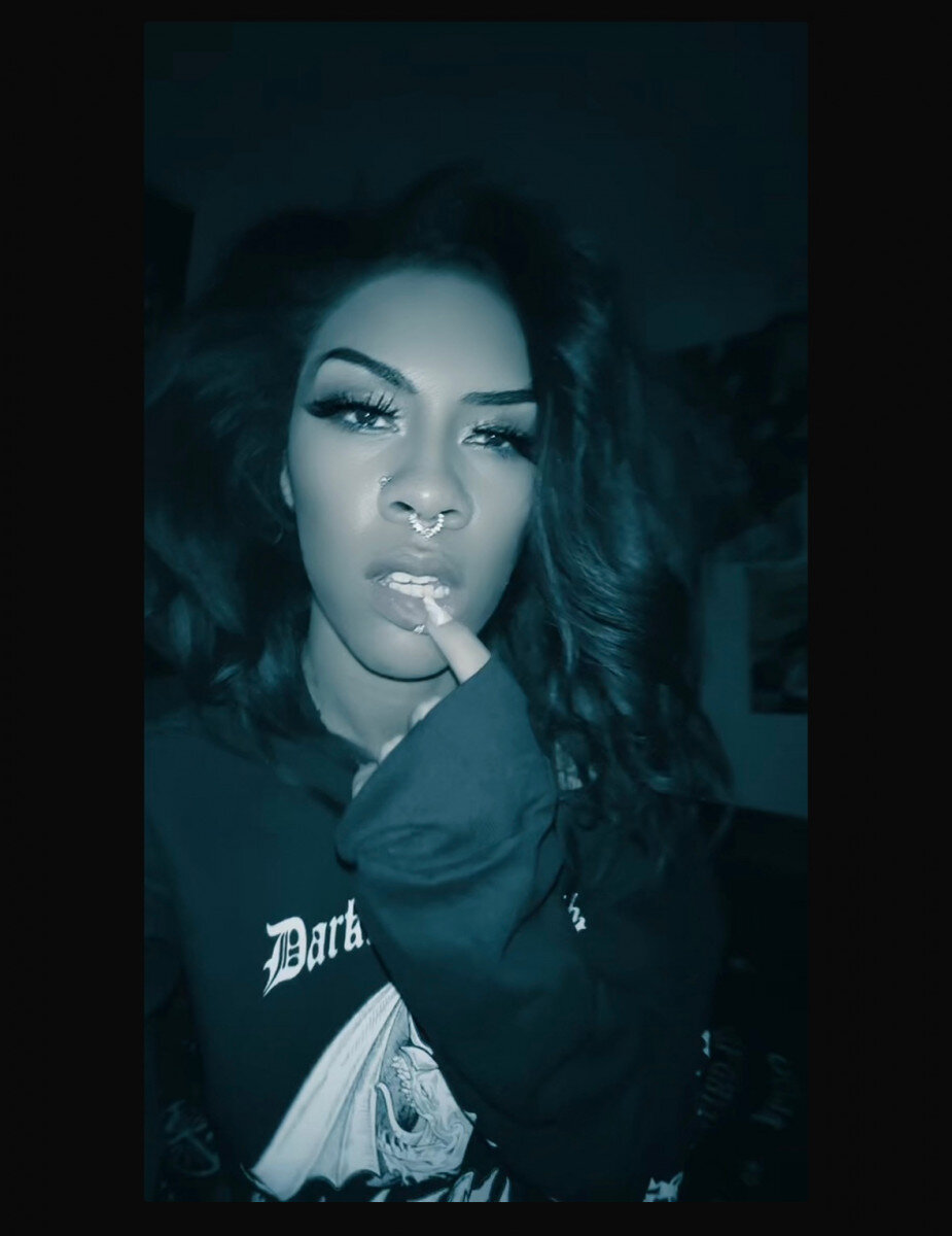 Gravegoddess (@gravegoddess), OnlyFans creator