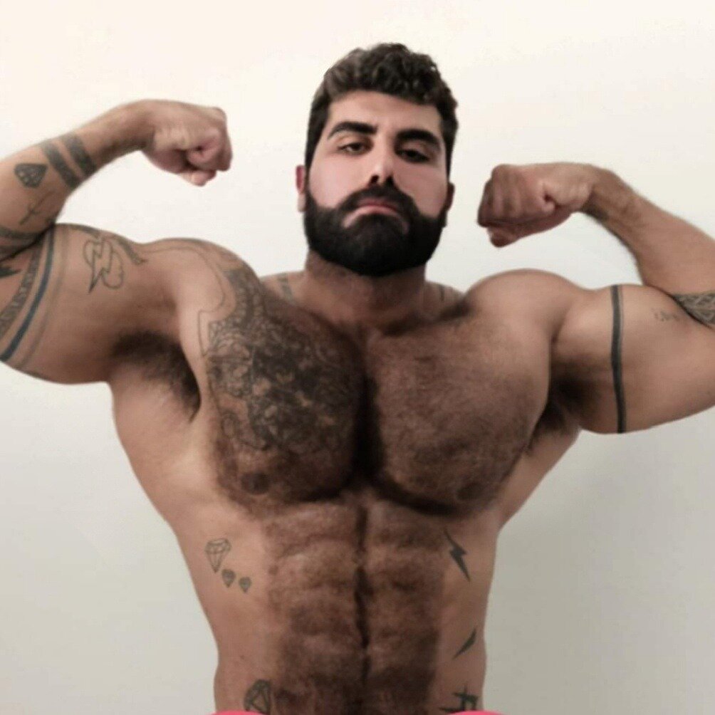 Grizzlybearxxl (@grizzlybearxxl), OnlyFans creator