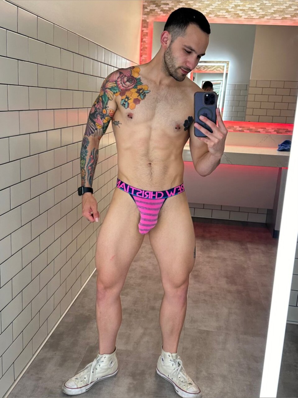 Growingtwunk (@growingtwunk), OnlyFans creator