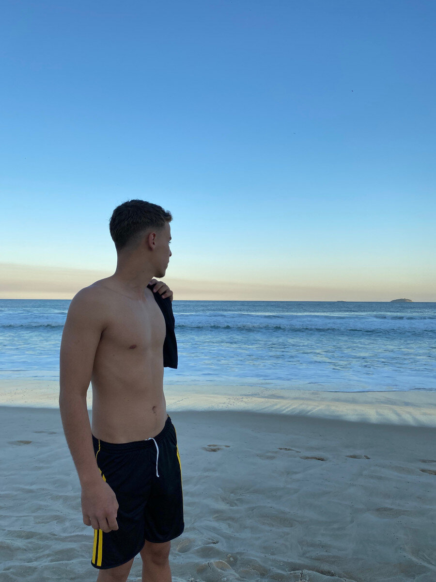 Gust4vobarcelos (@gust4vobarcelos), OnlyFans creator