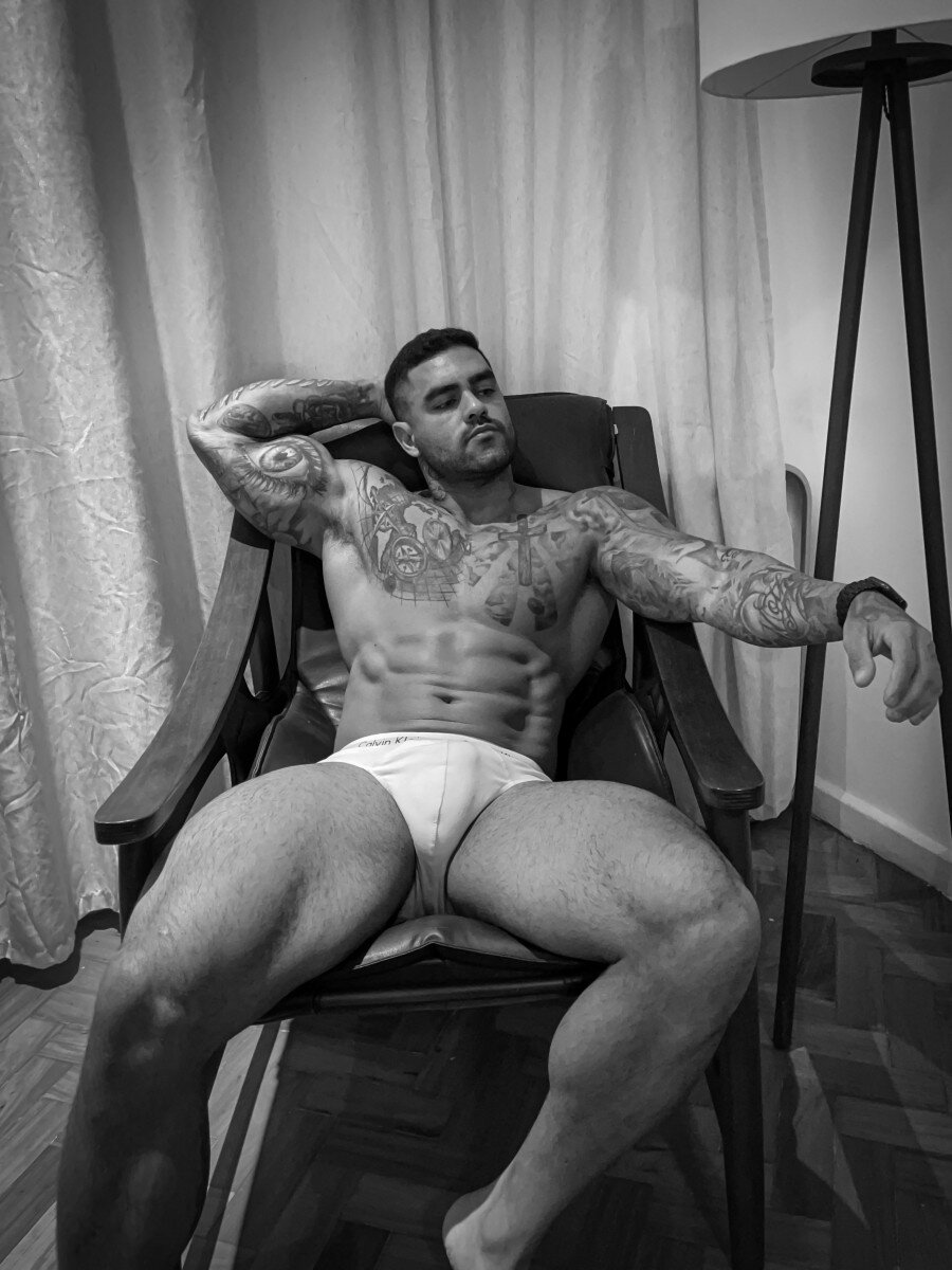 Gustavomartiins (@gustavo_martiins), OnlyFans creator