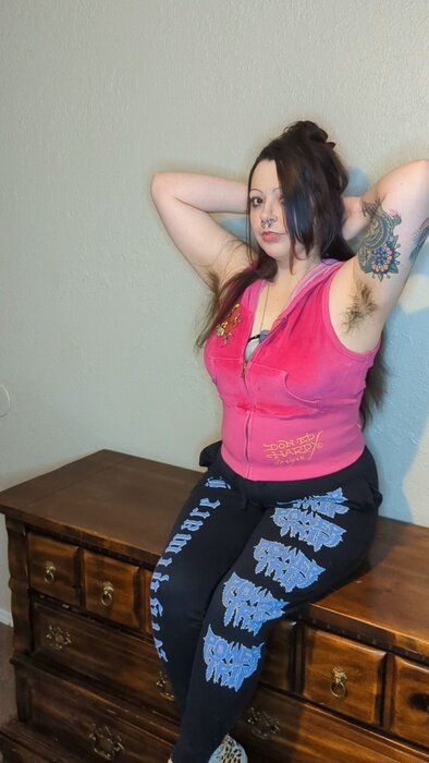 Gwennaplumfree (@gwennaplumfree), OnlyFans creator