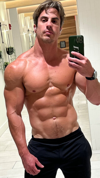 Gymguynyc (@gymguynyc), OnlyFans creator