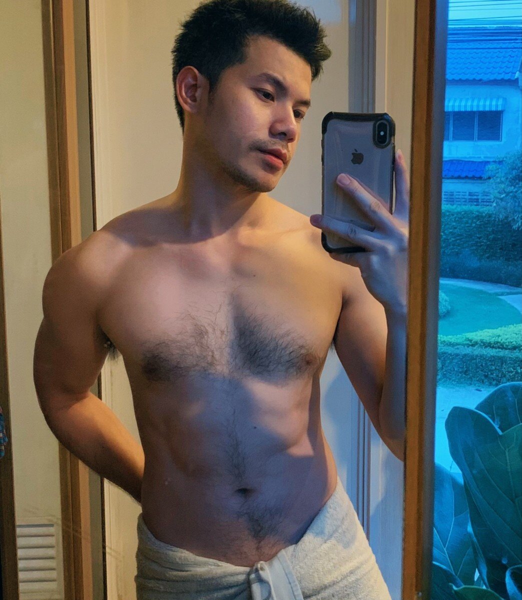 Hairyguyz (@hairyguyz), OnlyFans creator