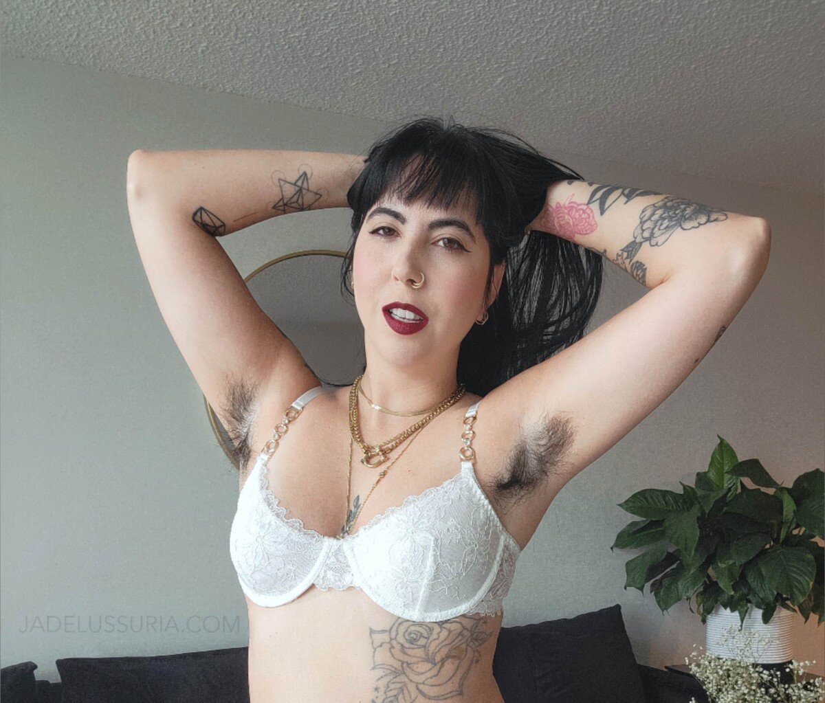 Hairyjade (@hairyjade), OnlyFans creator