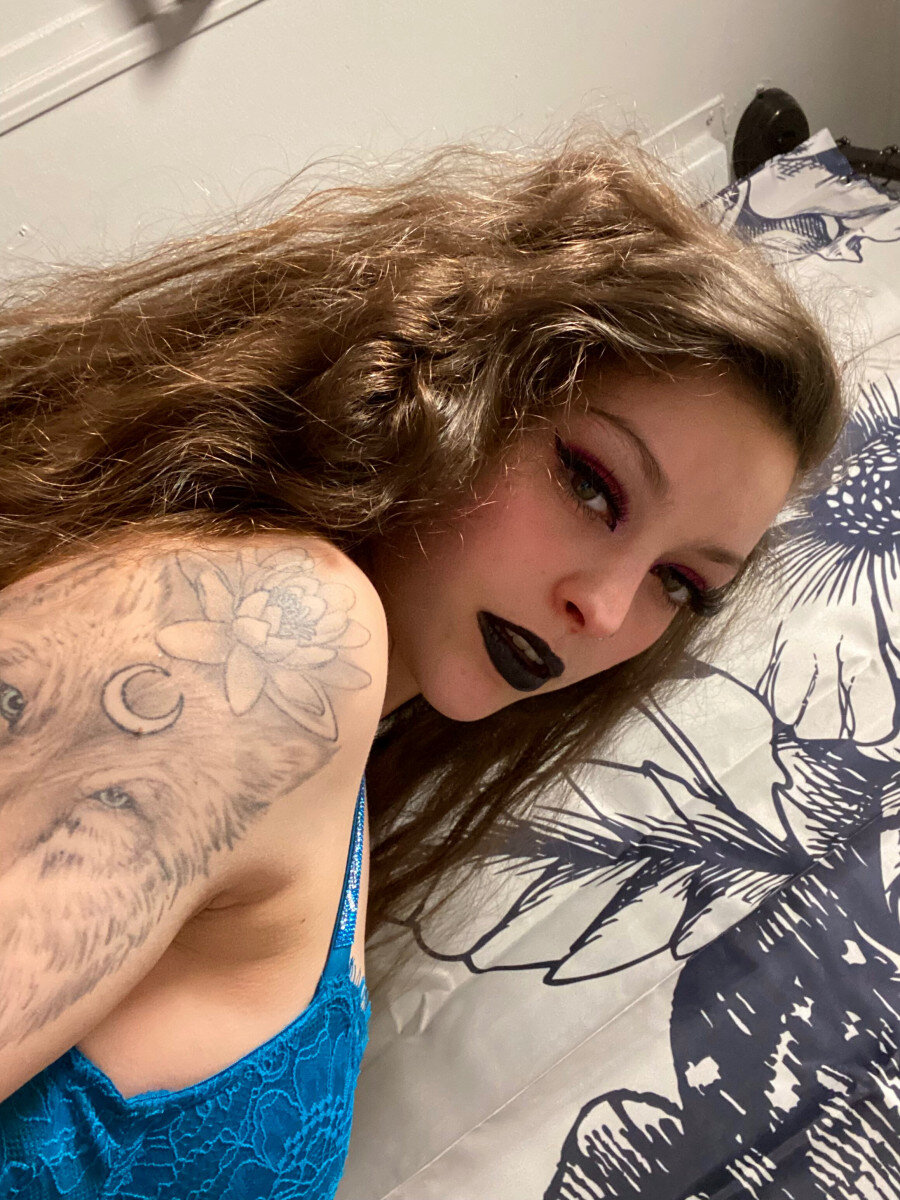 Haleyyy4201 (@haleyyy4201), OnlyFans creator