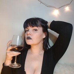 Hanasolo (@hanasolo), OnlyFans creator