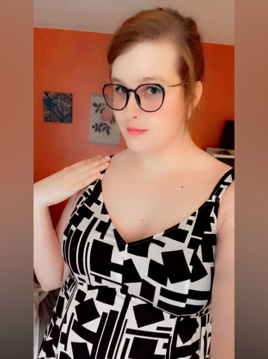 Hannahcastle96 (@hannahcastle96), OnlyFans creator