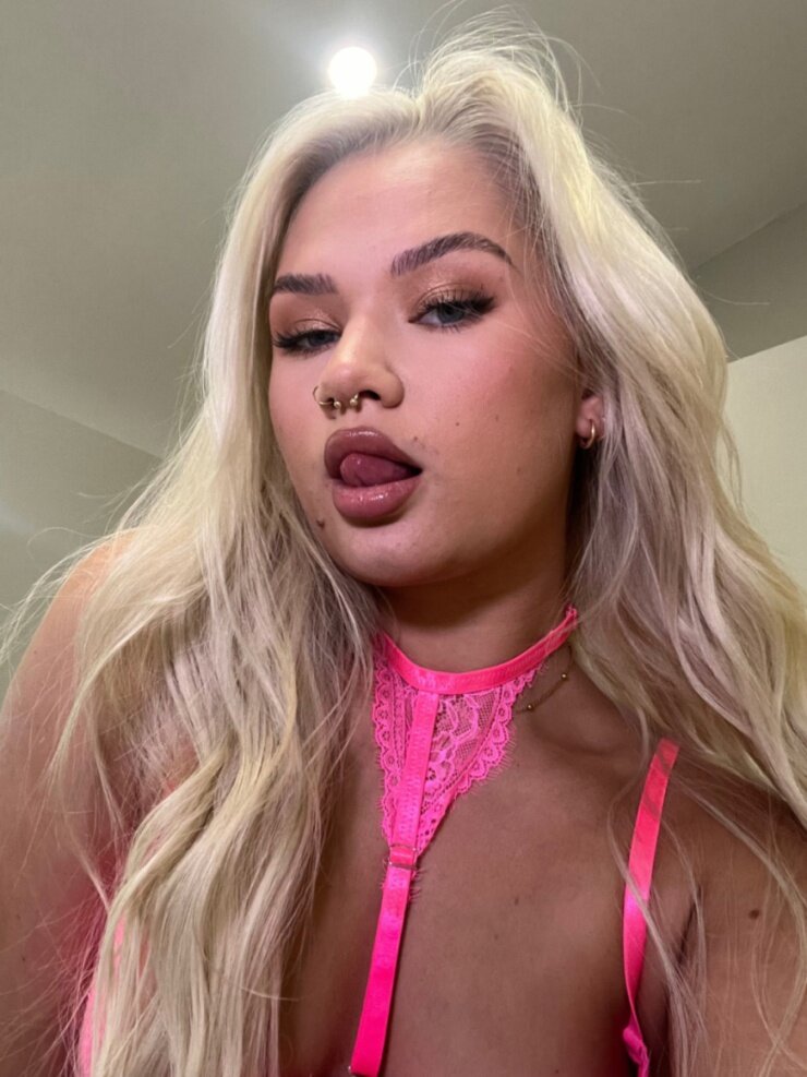 Harleykingxx (@harleykingxx), OnlyFans creator