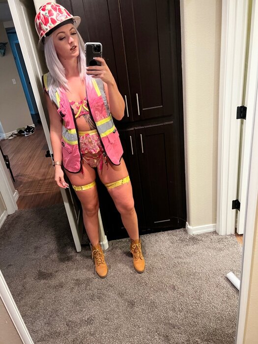 Harperjones669 (@harperjones669), OnlyFans creator