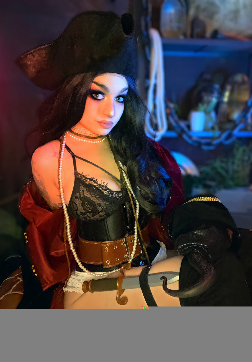 Hauntedquinn (@hauntedquinn), OnlyFans creator