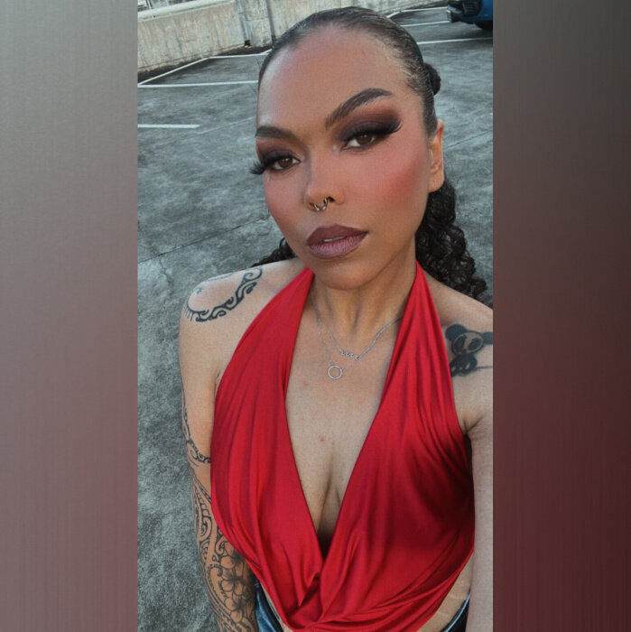 Hawaiiwonderous (@hawaiiwonderous), OnlyFans creator