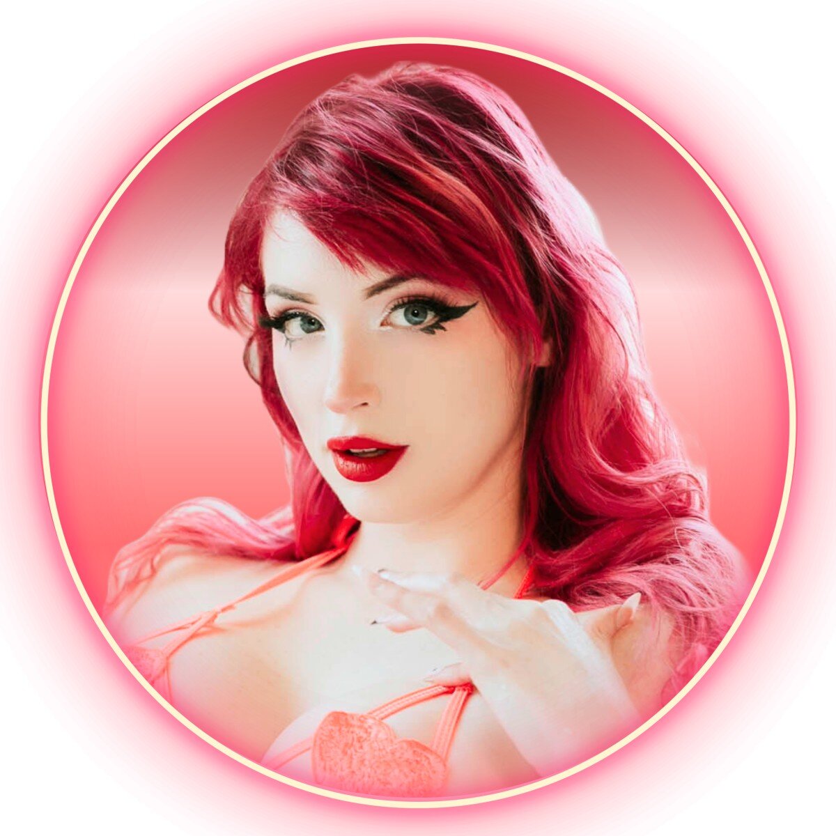 Hayliekyufree (@hayliekyufree), OnlyFans creator