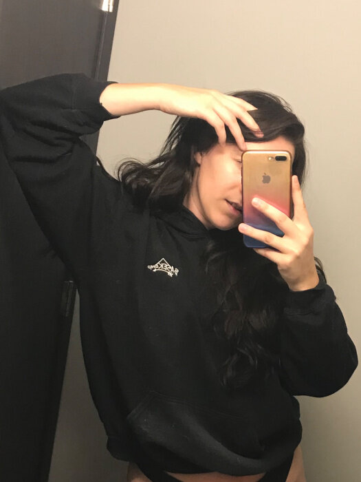 Hazelmae22 (@hazelmae22), OnlyFans creator