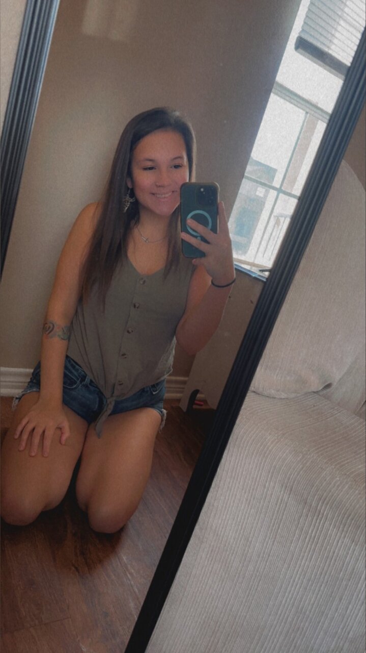 Heather98 (@heather98), OnlyFans creator