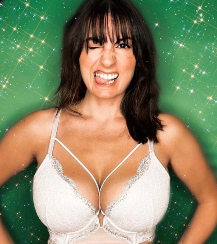 Heatheralysebecker (@heatheralysebecker), OnlyFans creator