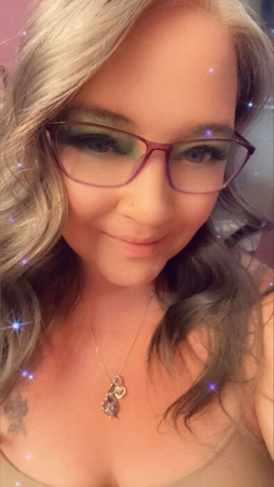 Heavenhaze78 (@heavenhaze78), OnlyFans creator