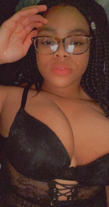 Hebeejebee (@hebeejebee), OnlyFans creator